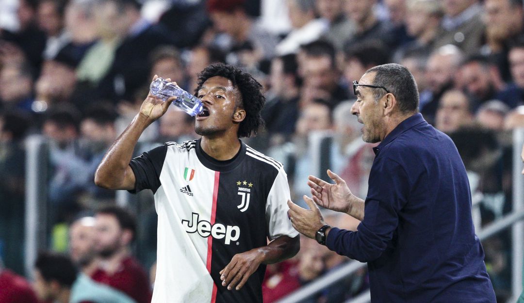Sarri elogios Cuadrado: Sarri elogió la función defensiva de Cuadrado en la Juventus