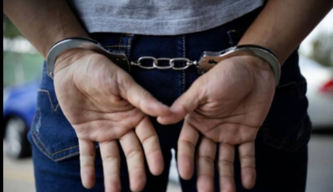 Detención domiciliaria para hombre que golpeó en días pasados a una mujer: Casa por cárcel para hombre que golpeó, amenazó y robó a mujer en Manizales