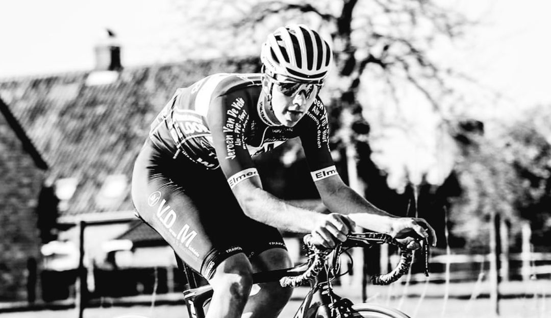 Fallecimiento de un ciclista belga en plena carrera: Fallece joven ciclista belga durante una carrera
