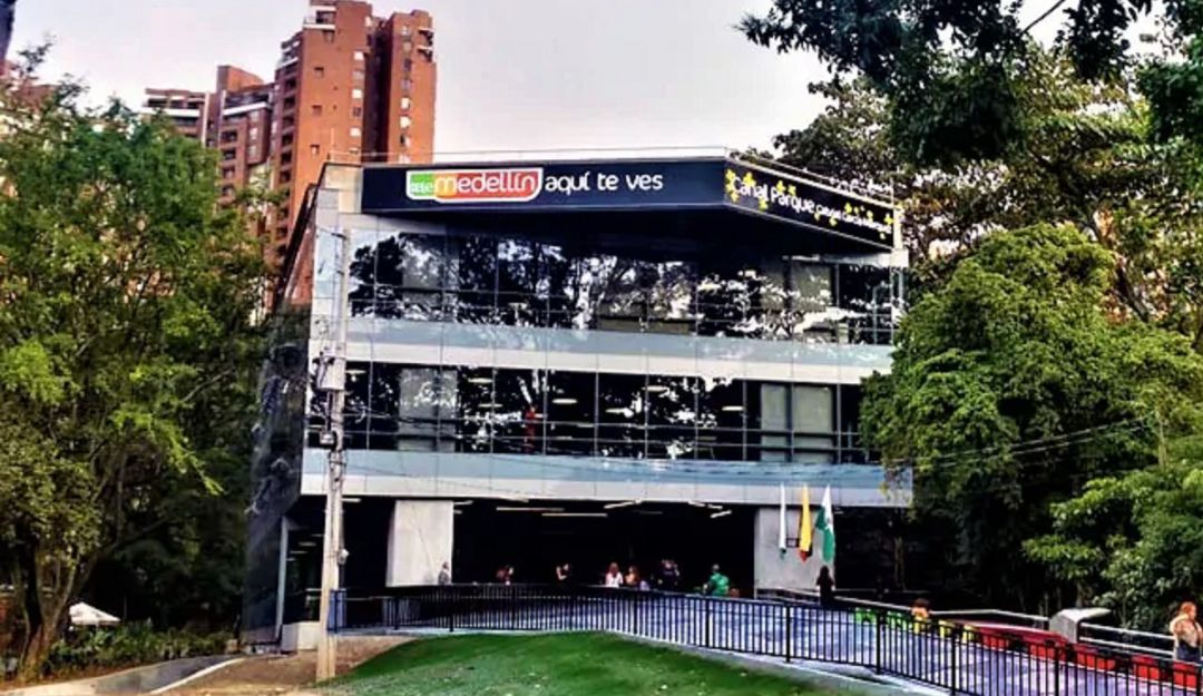 Por cuatro casos de COVID-19, extreman medidas en Telemedellín: Por cuatro casos de COVID-19, extreman medidas en Telemedellín