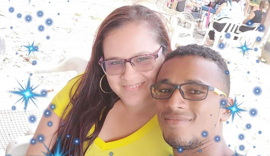 Bucaramanga Clínicas Coomeva Embarazo Mayra Alejandra Tapias Ramirez: Peligra la vida de mujer embarazada de gemelos
