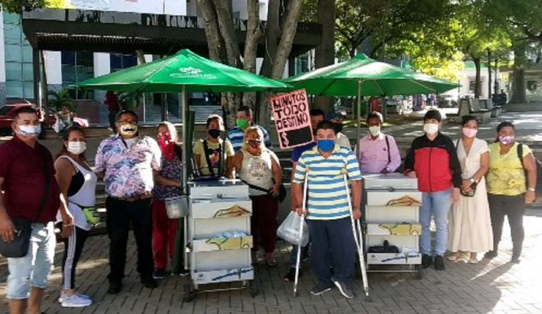 VENDEDORES AMBULANTES HAMBRE COMIDA SIN DINERO BUCARAMANGA PLAN MAESTRO: Protesta del Plan Maestro de Espacio Público