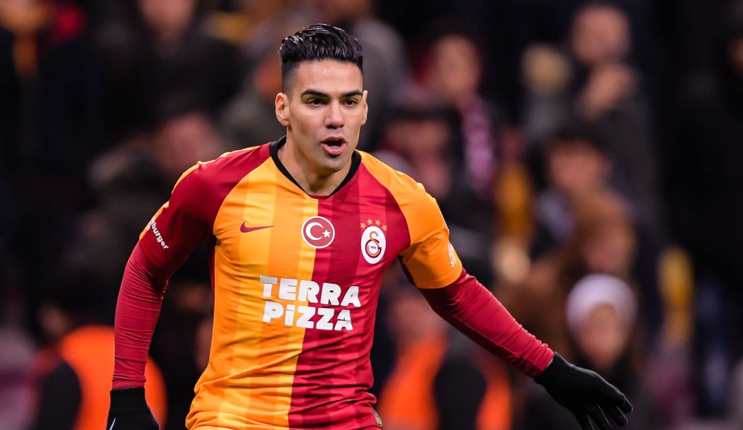 Falcao García podría salir del Galatasaray: Técnico del Galatasaray abre la puerta a una posible salida de Falcao