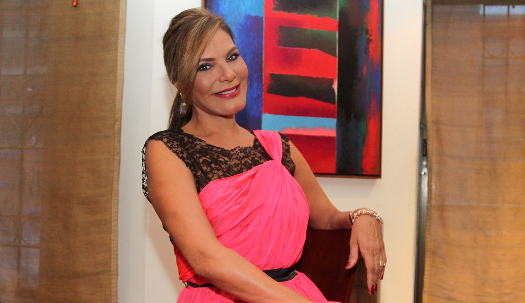 María Mónica Urbina: Exreina María Mónica Urbina afrontaría proceso por testaferrato