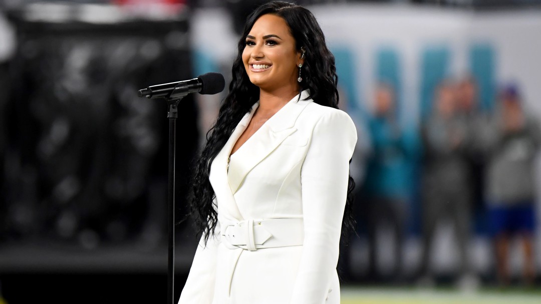 El equipo de Demi Lovato reemplazaba su torta de cumpleaños por fruta