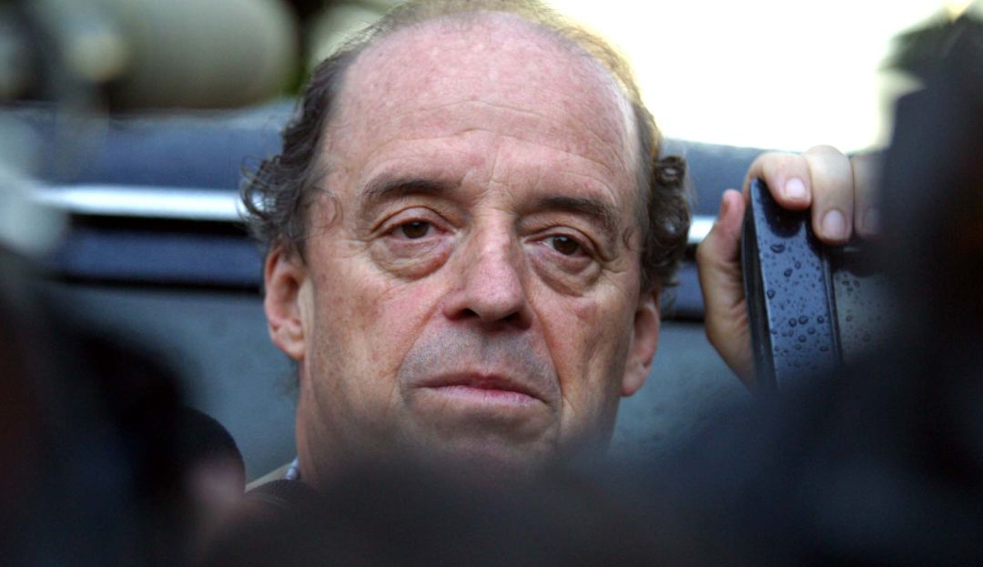 Escándalo chuzadas: Exministro Álvaro Leyva fue 'chuzado' desde la DIJIN