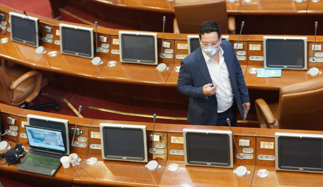 Plenarias virtuales: Congresistas piden convocar sesiones extra para regular virtualidad