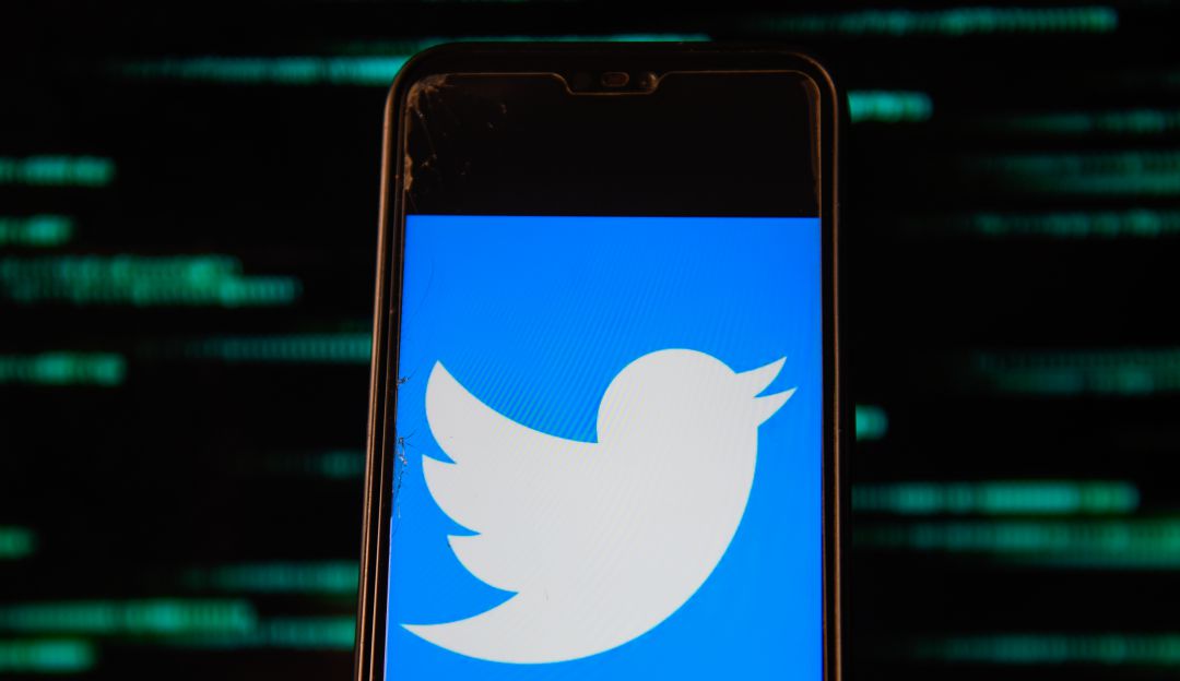 Twitter hackeo masivo: Hackean cuentas de Twitter de Apple, Elon Musk y Jeff Bezos