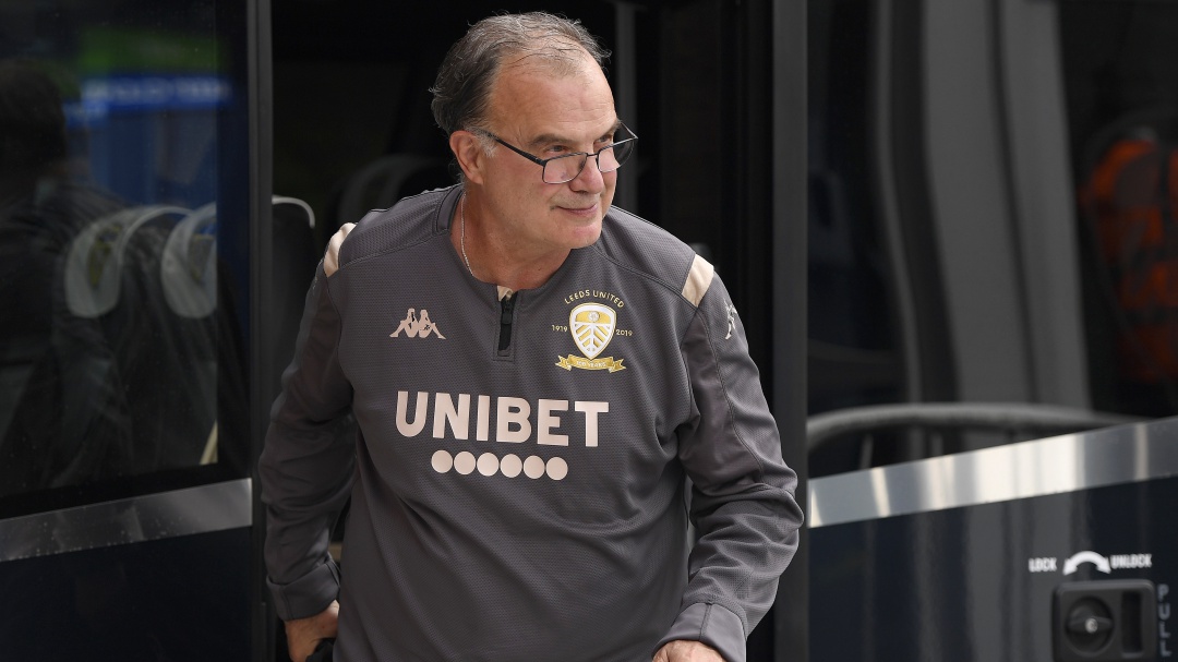 La felicidad de Bielsa tras lograr el ascenso del Leeds a la Premier League