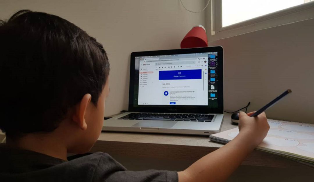 En los 12 municipios del Quindío 70.000 estudiantes siguen en las clases en casa
