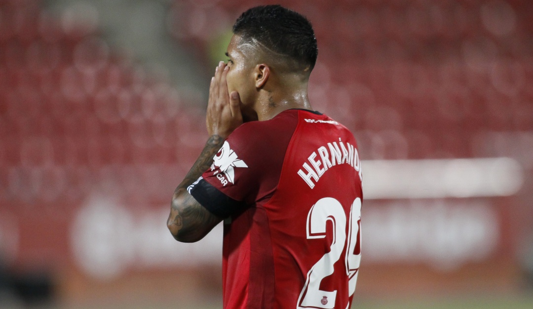'Cucho' Hernández Mallorca: El 'Cucho' Hernández se despidió del Mallorca aún sin definir su futuro