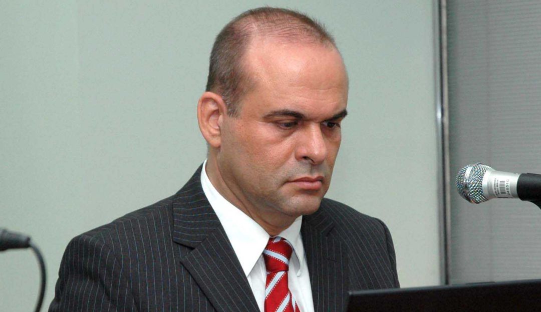 Paramilitarismo en Colombia: Abogado de Mancuso denuncia que grupo armado lo busca en Antioquia