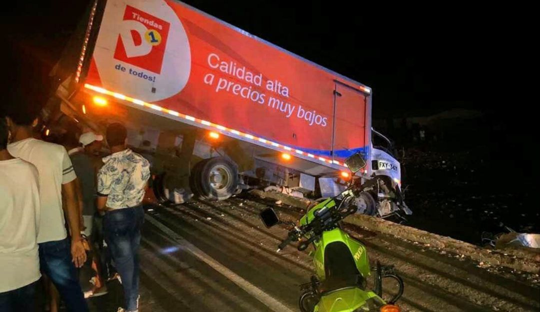 Tasajera D1: Accidente de camión de D1 dejó sin electricidad a Tasajera