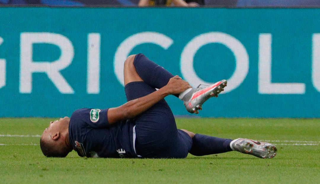 Lesión Mbappe PSG: Delicada lesión de Kylian Mbappé lo sacaría de la Champions League
