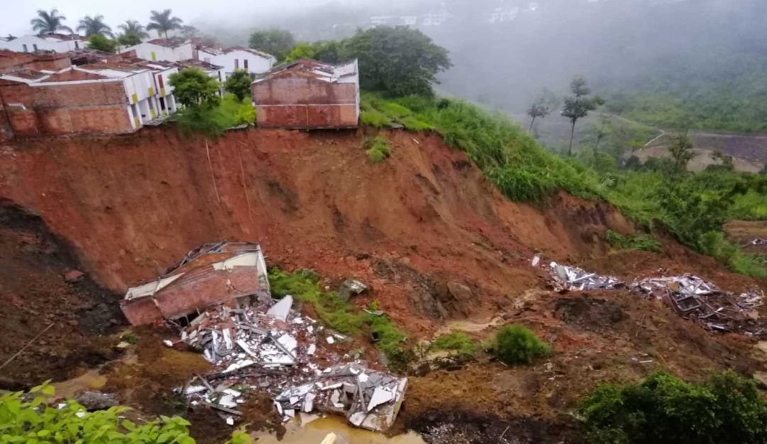 Emergencia en Pereira: Ordenan demolición del conjunto residencial Portal de la Villa de Pereira