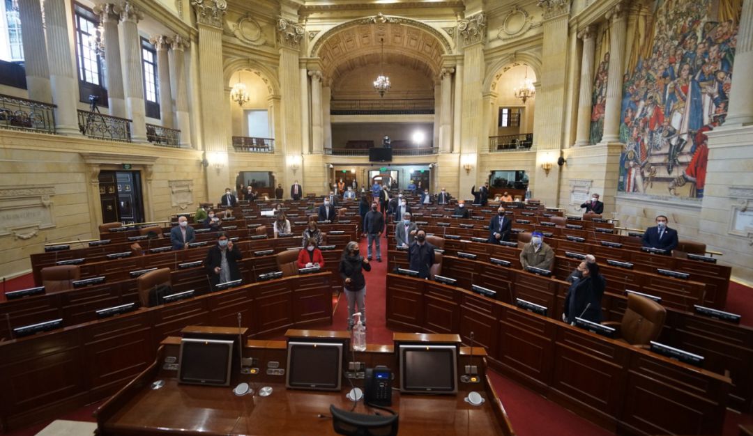Proyectos de ley: Anuncian proyecto de Ley para regular ubicación y distancia de los peajes