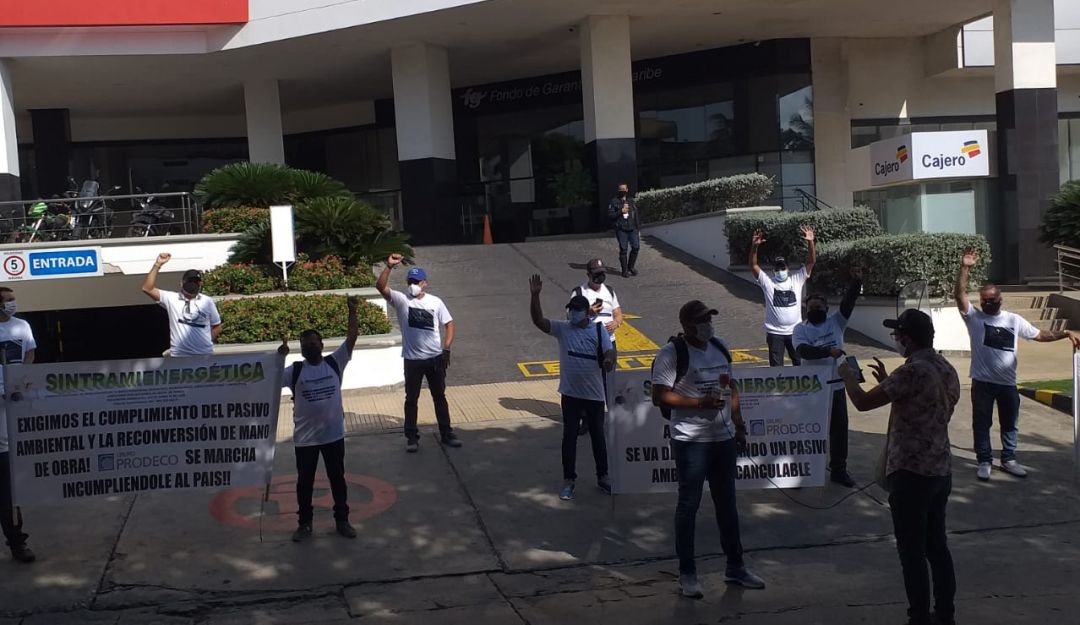 MINAS DE CARBON EN EL CESAR: Trabajadores de Prodeco protestan ante posible cierre de minas en el Cesar