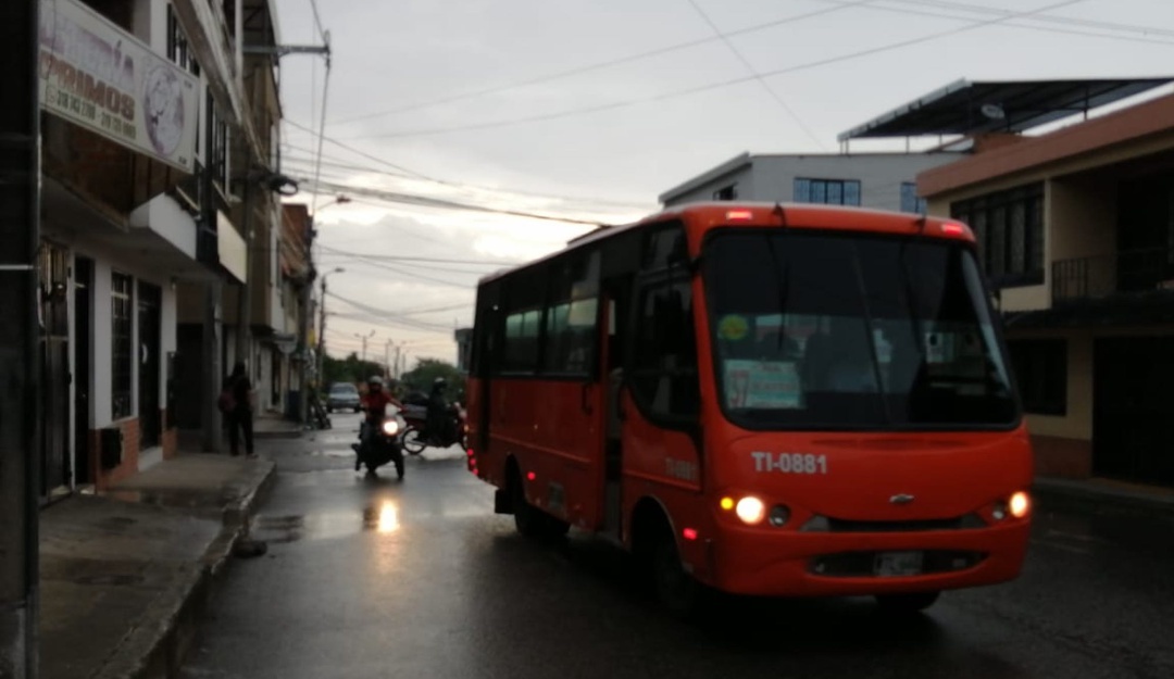 Paro busetas: Propietarios de busetas en Ibagué van a paro este martes