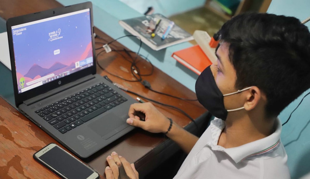 Sexo en clase virtual: Agreden sexualmente a una niña de 7 años en directo en plena clase virtual
