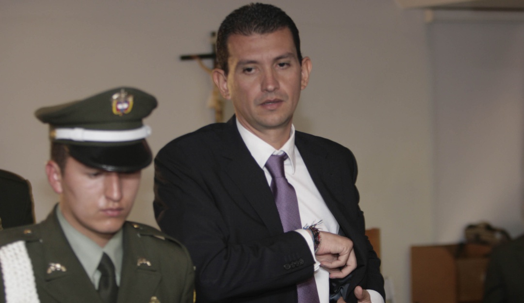 Condena Emilio Tapia: Juez revoca libertad de Emilio Tapia y ordenó su captura