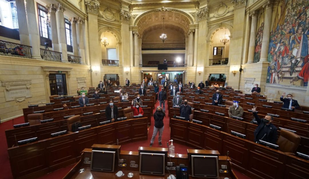 Iván Duque Gobierno: Duque ante el Congreso: la lucha entre dar o no mermelada
