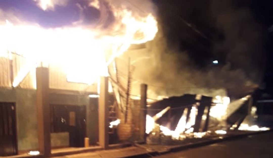 Incendio Mitú: Incendio en Mitú, Vaupés, deja 7 viviendas destruidas