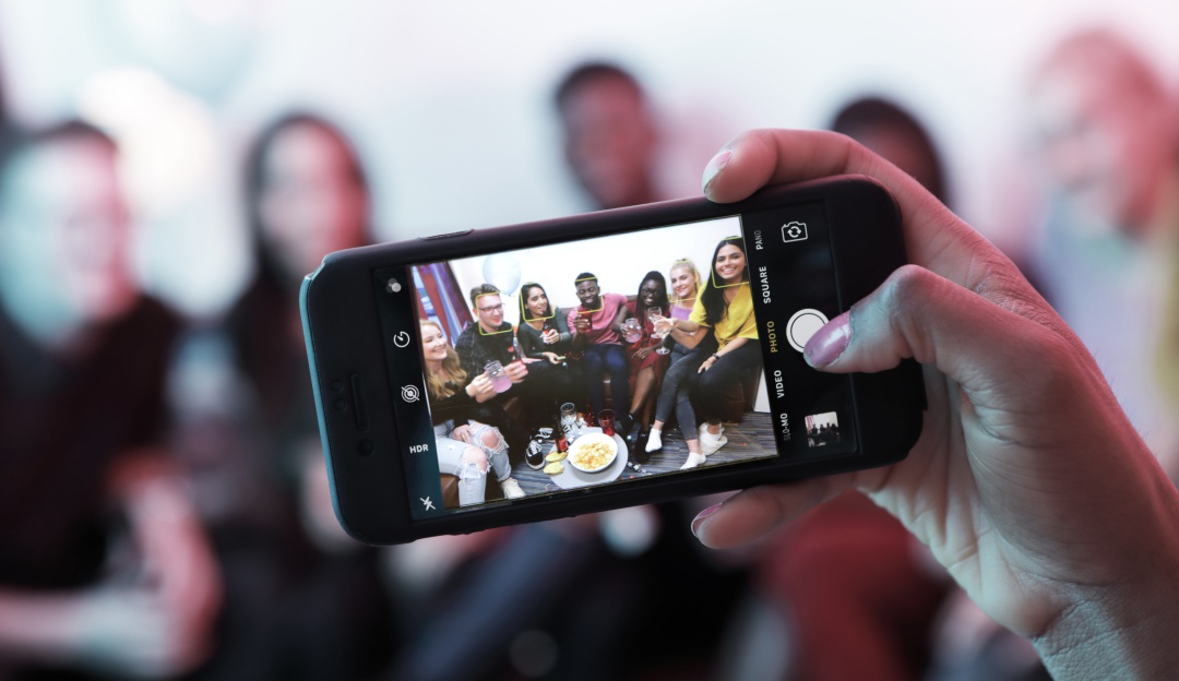 Actividades favoritas de los colombianos: Tomar fotos, la función que más realizan los colombianos con su celular