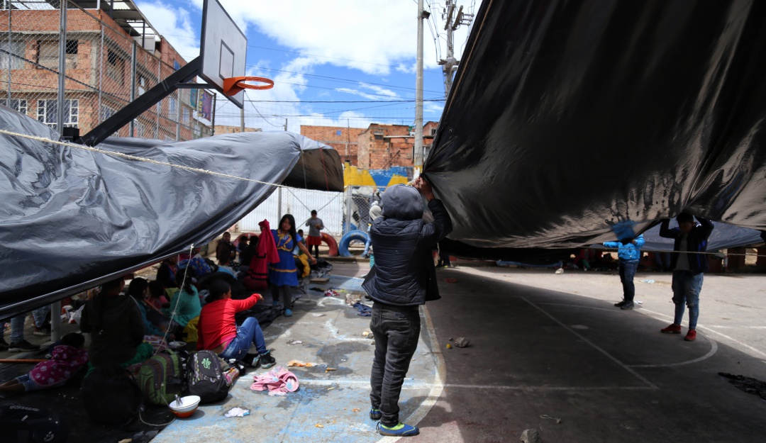 Población Emberá parque tercer milenio: Denuncian líderes Emberá por poner en riesgo población indígena vulnerables