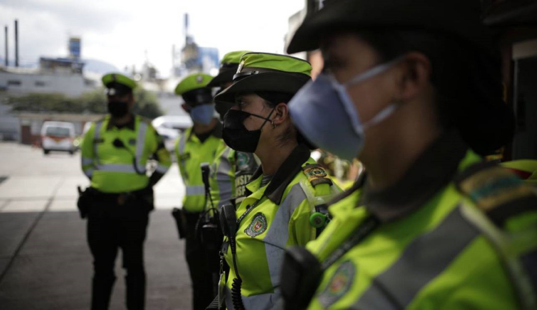 Policía y Ejército inician operativos en Plaza de Meracado del sur de Tunja: Policía y Ejército inician operativos en Plaza de Meracado del sur de Tunja Policía y Ejército inician operativos en Plaza de Meracado del sur de Tunja: Policía y Ejército inician operativos en Plaza de Meracado del sur de Tunja
