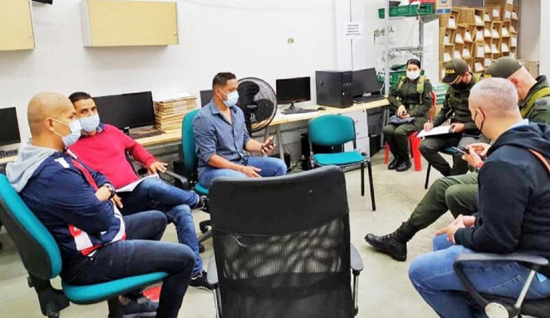 Pela entre alcalde Briceño y comandante de policia: Alcalde de Briceño ordenó cortar la energía de la Estación de Policía