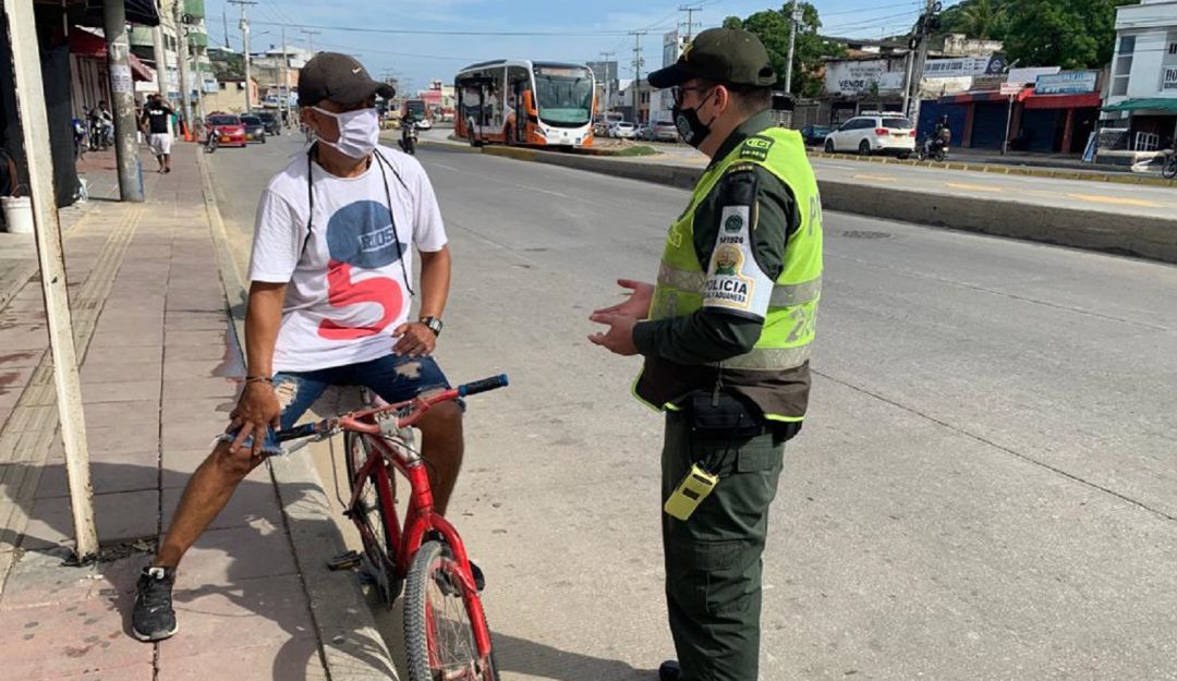 Policía en Cartagena: Policía realiza campaña para prevenir el hurto de bicicletas en Cartagena