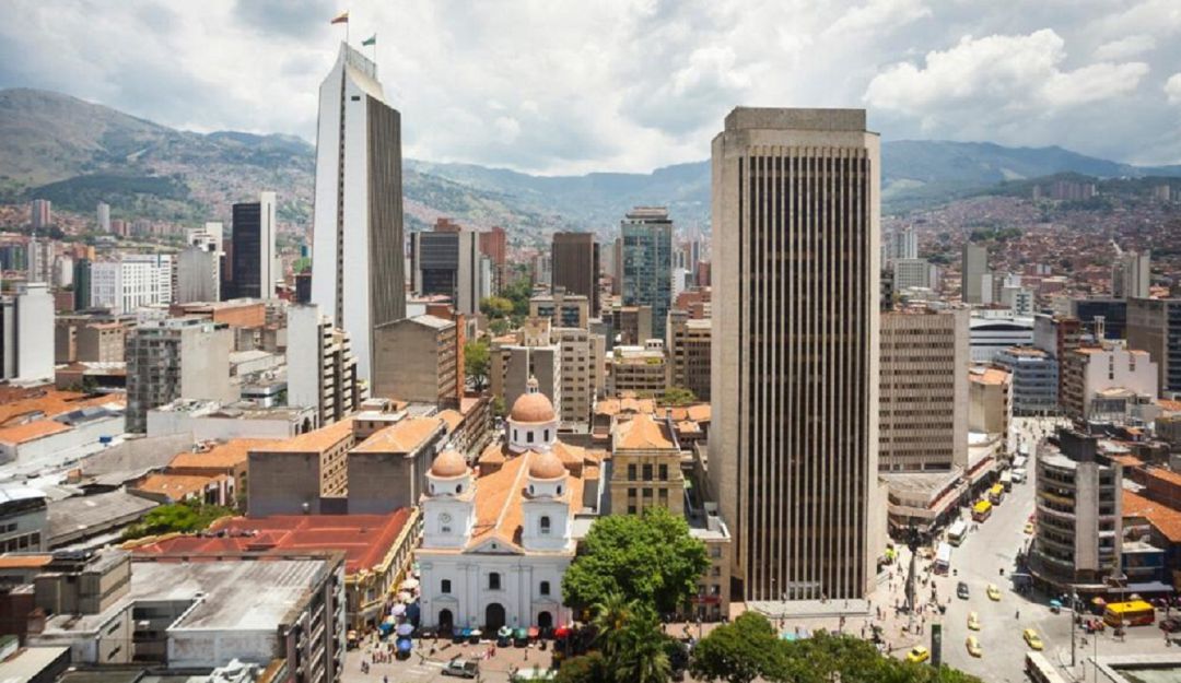 ANALIZAN REACTIVAR CUARENTENAS 4/3 EN MEDELLIN: Medellín no descarta reactivar la cuarentena los fines de semana