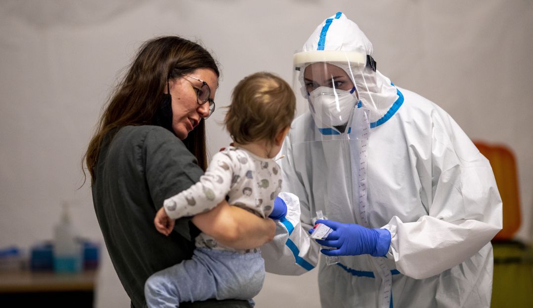 Investigadores muestran que los niños son propagadores silenciosos del COVID-19 Investigadores muestran que los niños son propagadores silenciosos del COVID-19