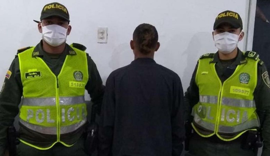 Menor en riña callejera Barranquilla: Sorprenden a menor de edad con escopeta en medio de riña en Barranquilla