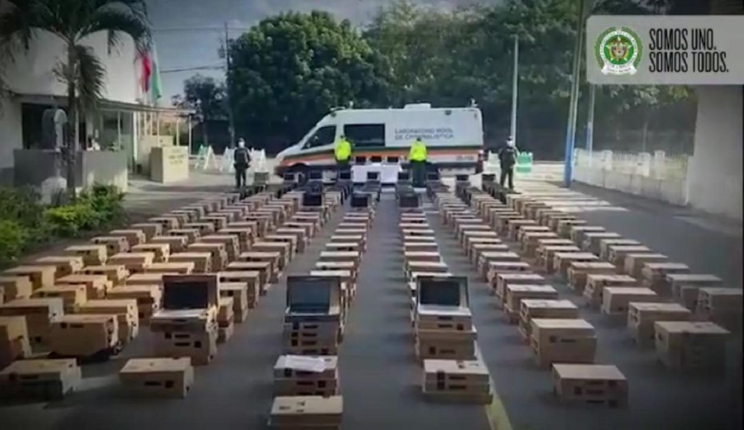 En Cali recuperan computadores hurtados en Buenaventura: Recuperan más de mil computadores que habían sido hurtados en Buenaventura
