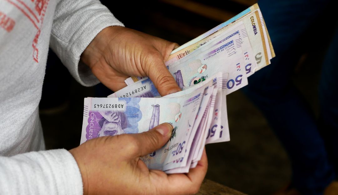 Salario mínimo: Gremios y ciudadanos, inconformes con aumento del salario mínimo
