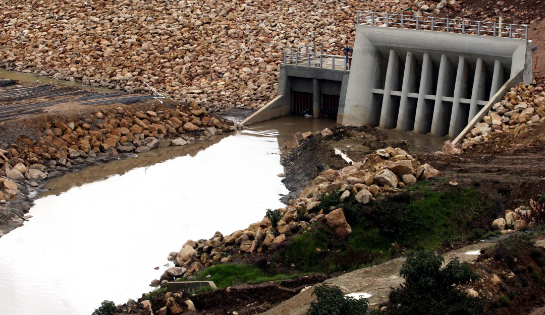 Contaminación río Tunjuelo: Denuncian afectación en ronda del Río Tunjuelo por escombros