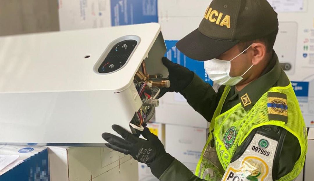 Contenedor de contrabando calentadores de agua en Cartagena: Cae contenedor de contrabando cargado con calentadores de agua en Cartagena