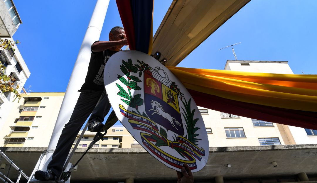 Elecciones Venezuela: Oposición venezolana se fragmenta de cara a elecciones parlamentarias