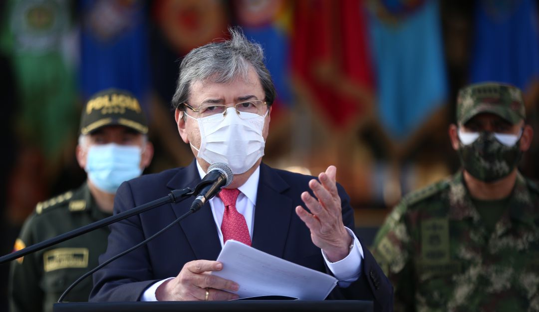MinDefensa: Involucrar a la fuerza pública en política sería el peor error: MinDefensa