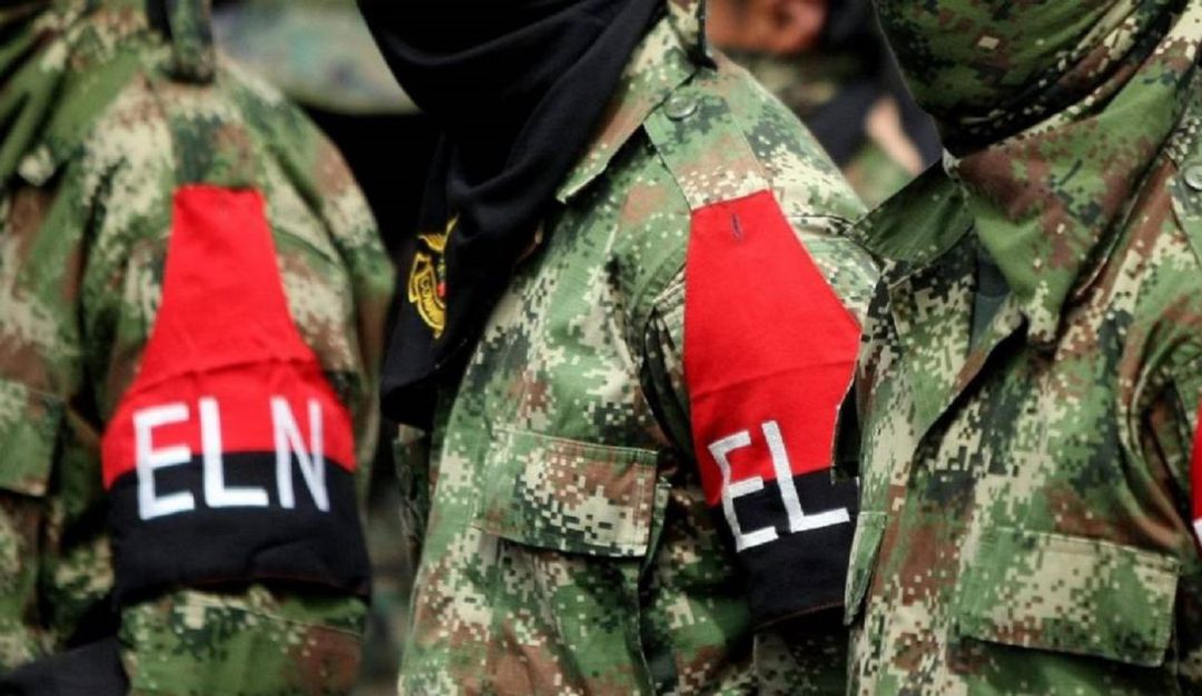 ELN dice que mantiene contacto con el Gobierno para restablecer diálogos