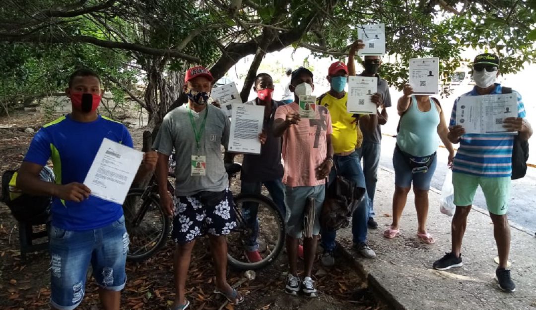 Vendedores del manglar Centro de Cartagena: Nos impiden trabajar: vendedores del manglar en el Centro de Cartagena