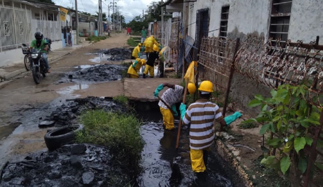 Limpieza Canal Maravilla en el barrio Olaya Herrera de Cartagena: Cardique inició limpieza del Canal Maravilla en Olaya Herrera