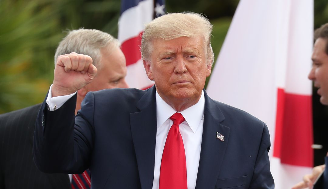 Armas en Estados Unidos: "Mantienen la guerra para hacer felices a las compañías de armas": Trump