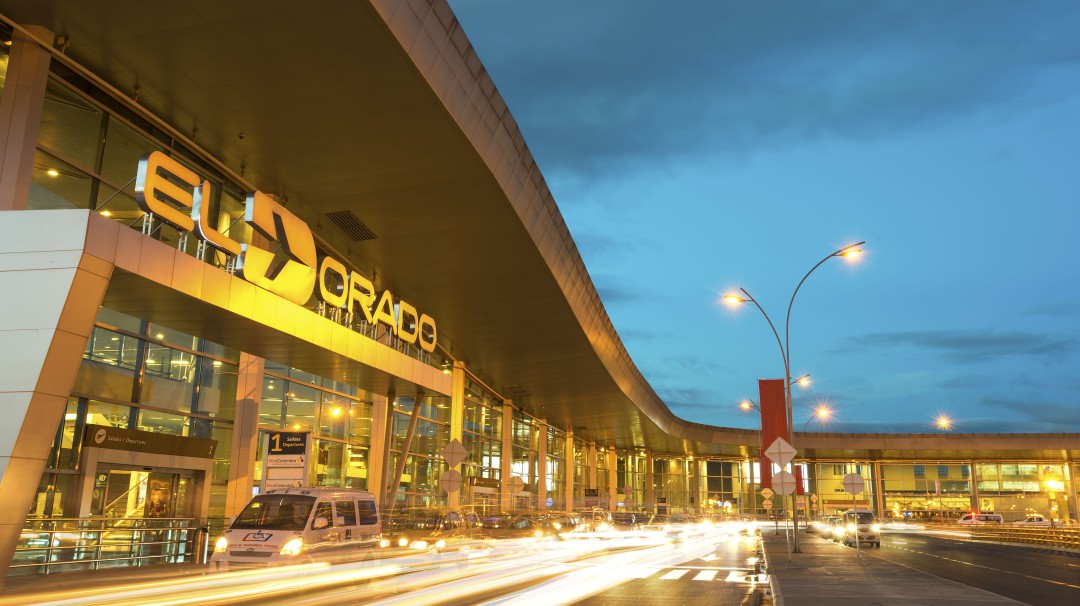 Pasajero muerto en Cartagena por Covid no tenía síntomas en Bogotá: Opain
