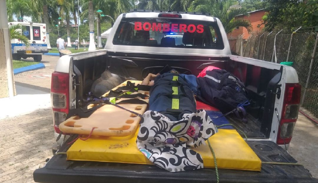 Accidente minero en Valdivia: Rescatan a cinco mineros que habían quedado atrapados en un derrumbe