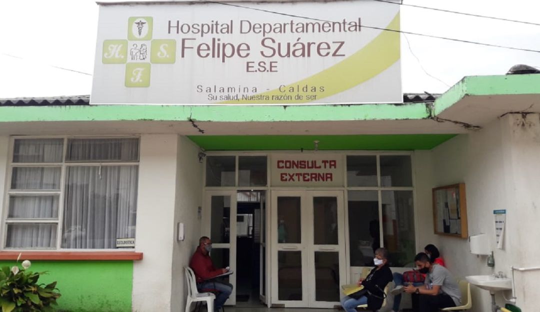 Entrega de equipos a hospitales de Caldas