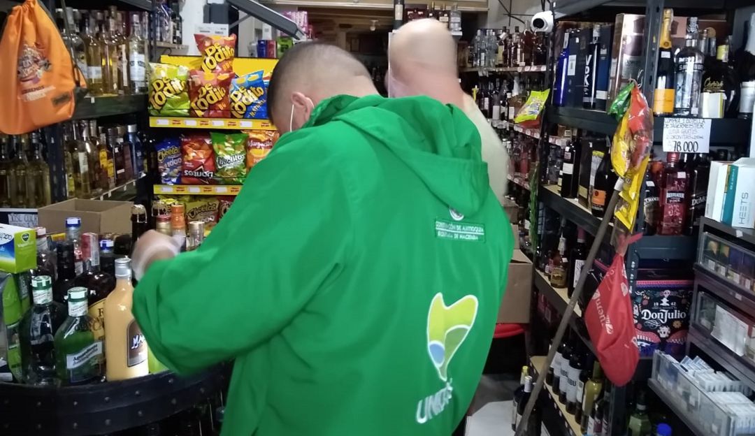 Incautaciones: Retienen más de 2 mil unidades de licor adulterado en La Ceja