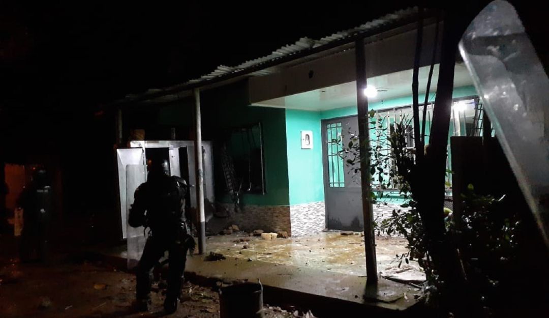Noticias Colombia: Comunidad enardecida con sujeto, quien pretendía violar una menor