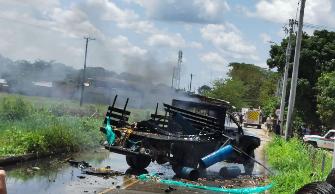 Noticias Colombia: Explotó carro en el municipio de Arauquita